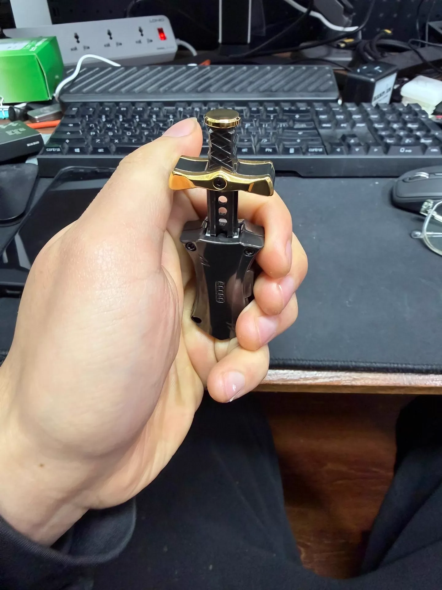 Thumbnail 4