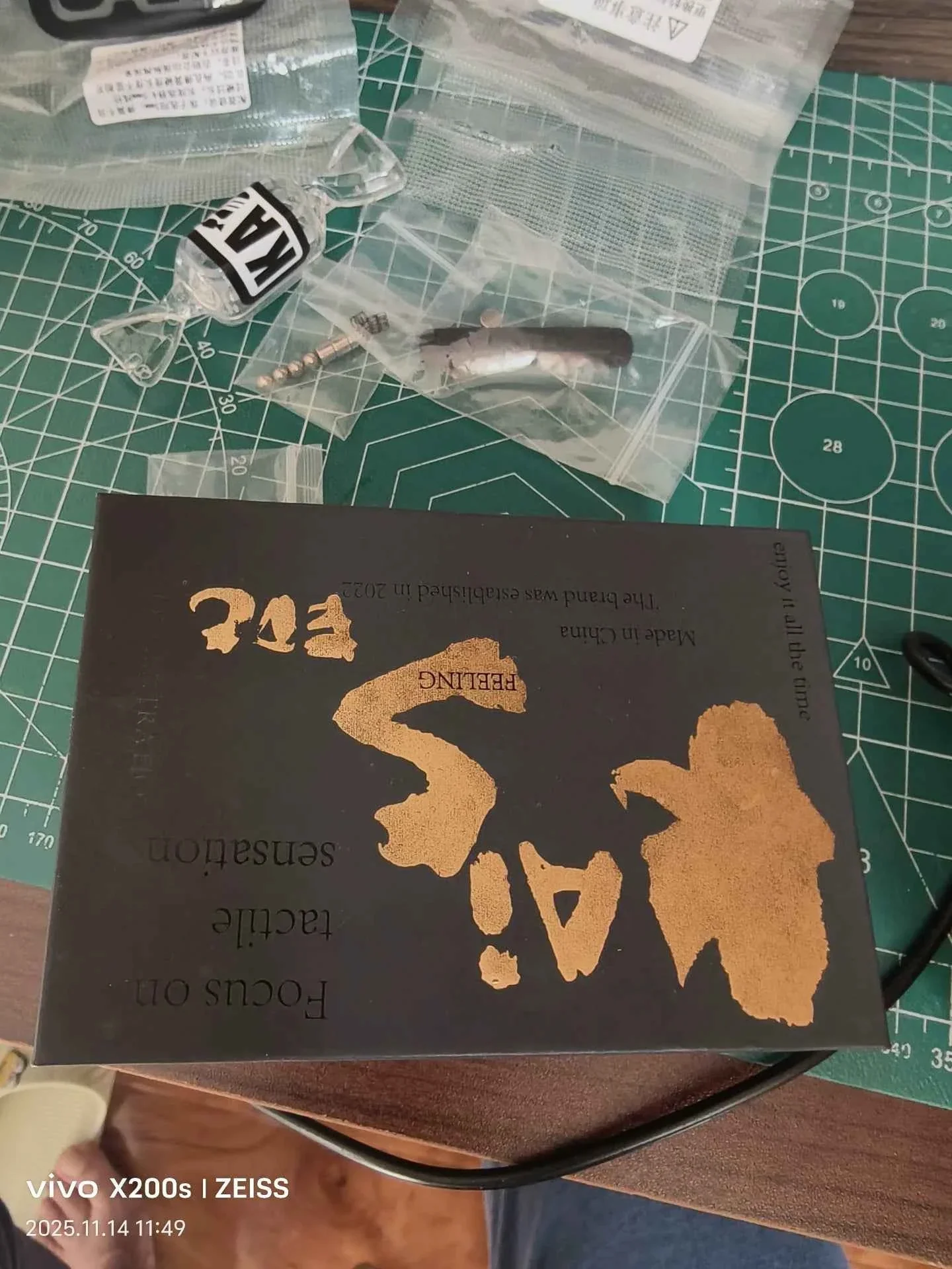 Thumbnail 3